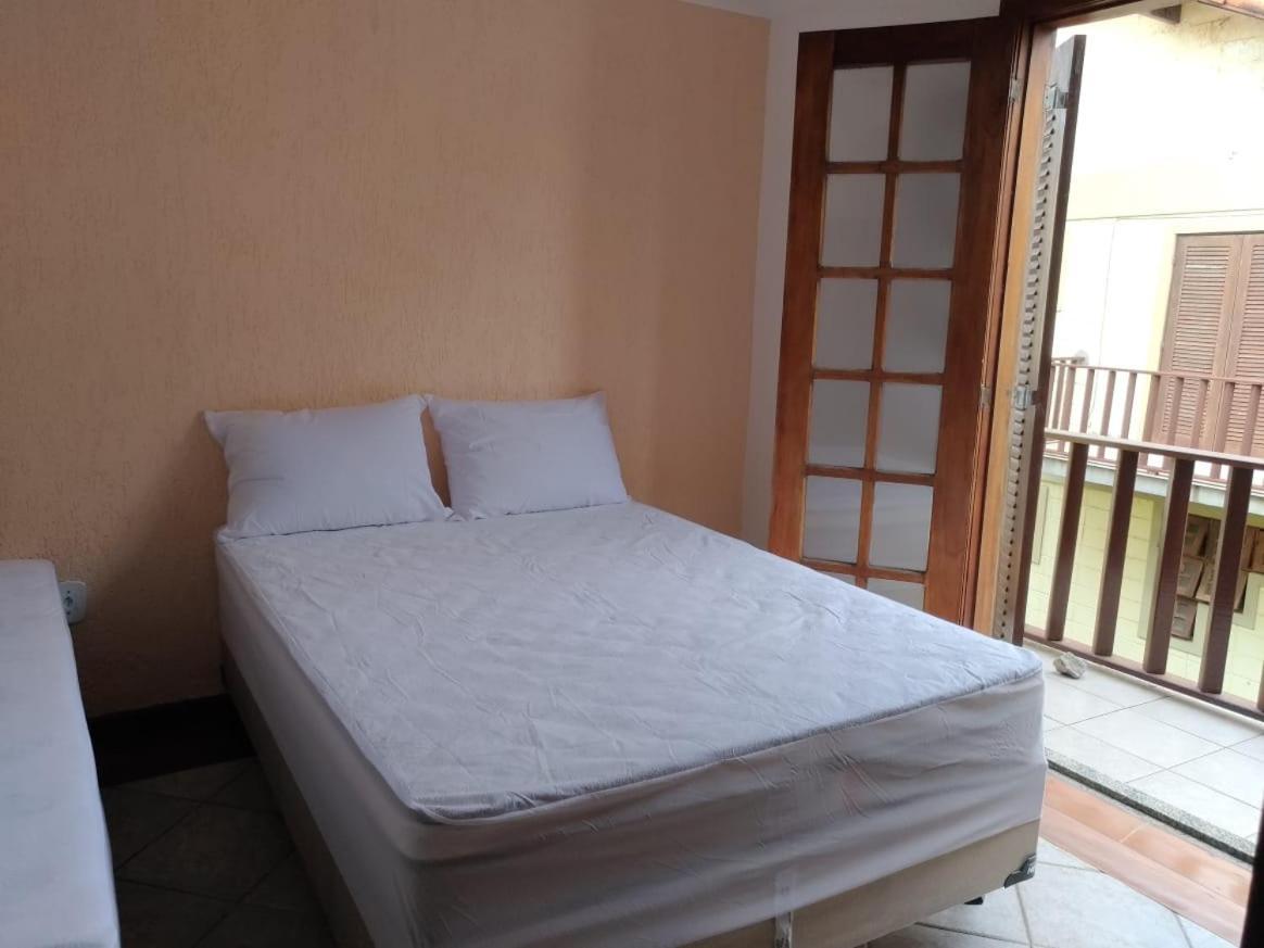 Casa inteira a poucos passos da praia do Peró. Cabo Frio Exterior foto